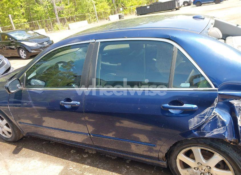 Photo 14 of 2005 Honda Accord 3.0 EX (VIN 1HGCM665X5A025031)