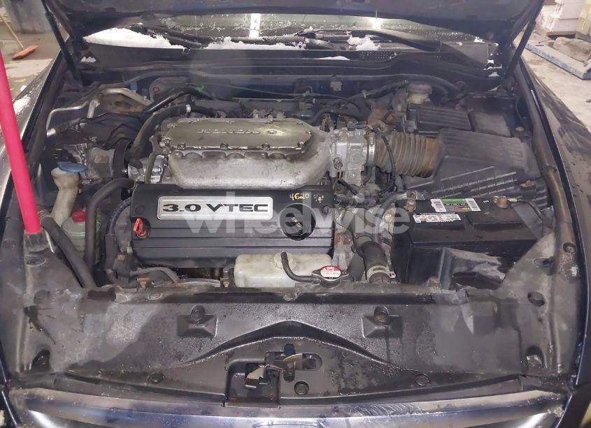 Photo 10 of 2005 Honda Accord 3.0 EX (VIN 1HGCM665X5A031721)