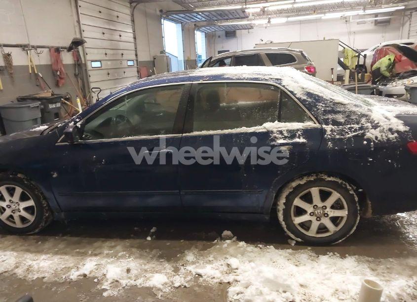 Photo 14 of 2005 Honda Accord 3.0 EX (VIN 1HGCM665X5A031721)