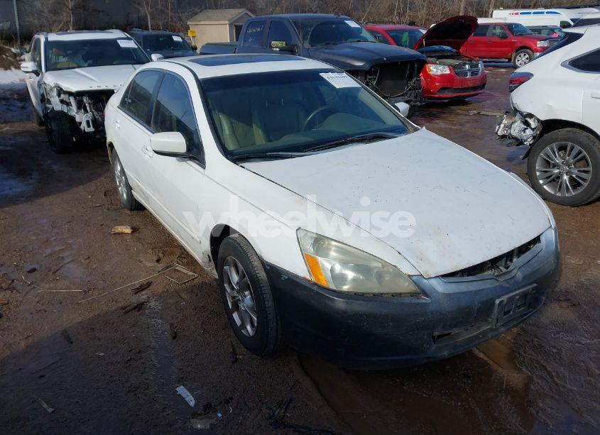 Photo 12 of 2005 Honda Accord 3.0 EX (VIN 1HGCM665X5A044680)