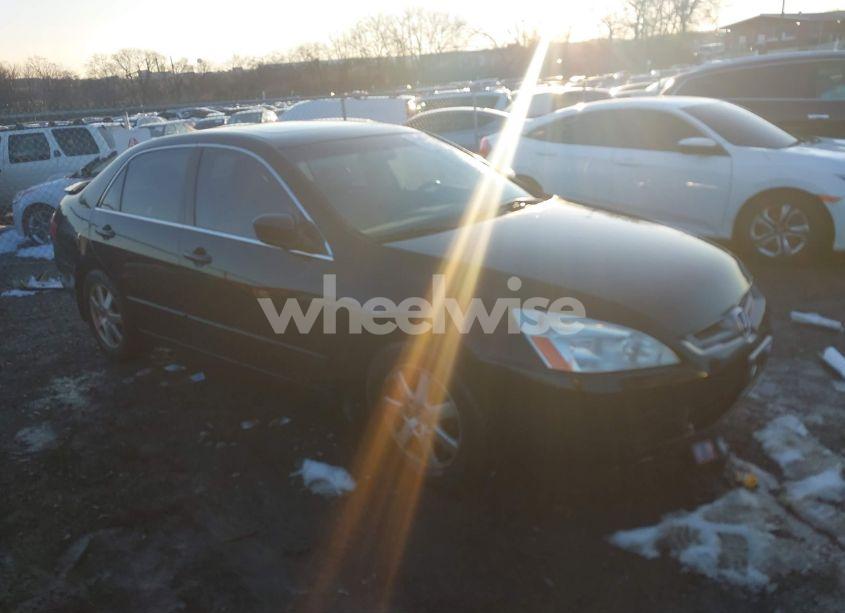 2005 Honda Accord 3.0 EX (VIN 1HGCM665X5A063794) main photo