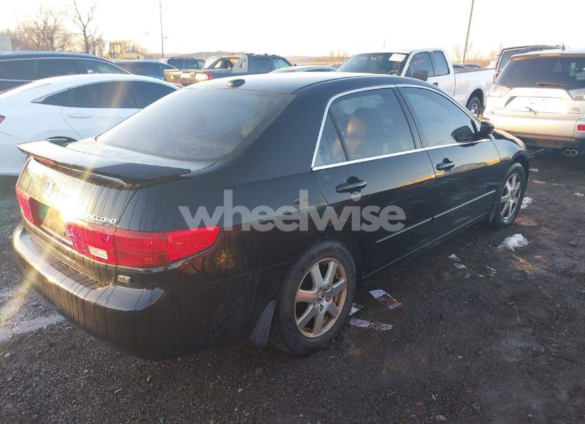 Photo 4 of 2005 Honda Accord 3.0 EX (VIN 1HGCM665X5A063794)