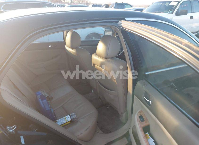 Photo 8 of 2005 Honda Accord 3.0 EX (VIN 1HGCM665X5A063794)