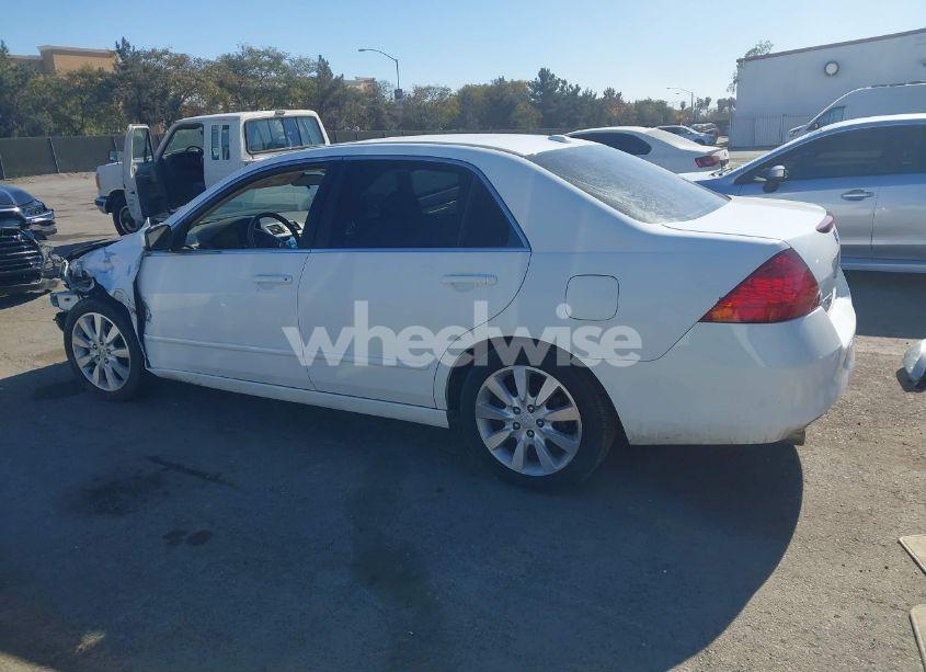 Photo 15 of 2006 Honda Accord 3.0 EX (VIN 1HGCM665X6A004343)