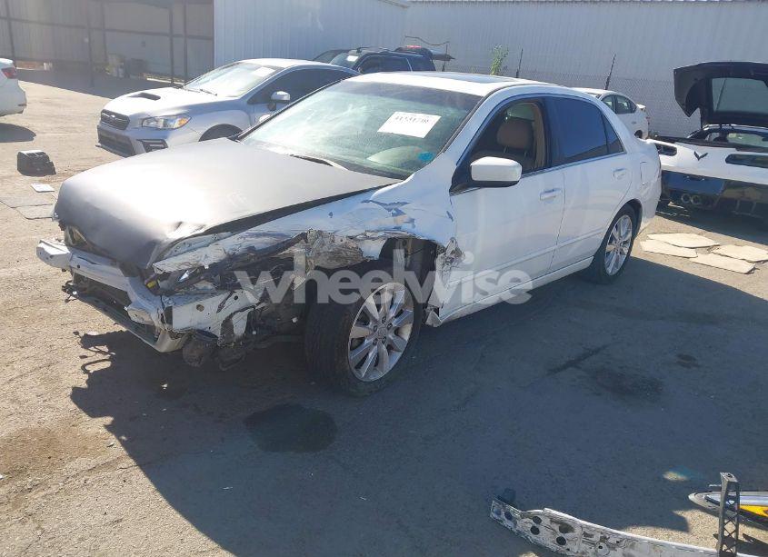 Photo 2 of 2006 Honda Accord 3.0 EX (VIN 1HGCM665X6A004343)