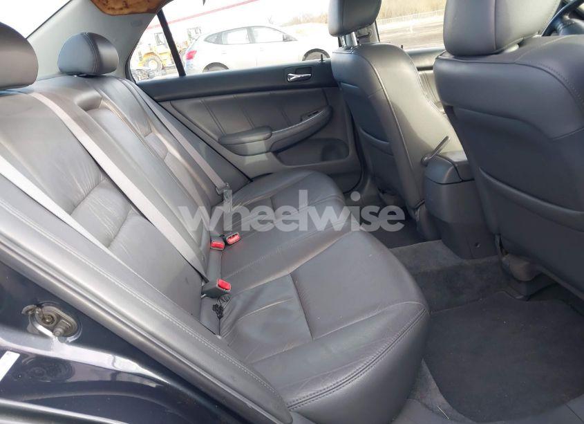 Photo 8 of 2006 Honda Accord 3.0 EX (VIN 1HGCM665X6A026035)