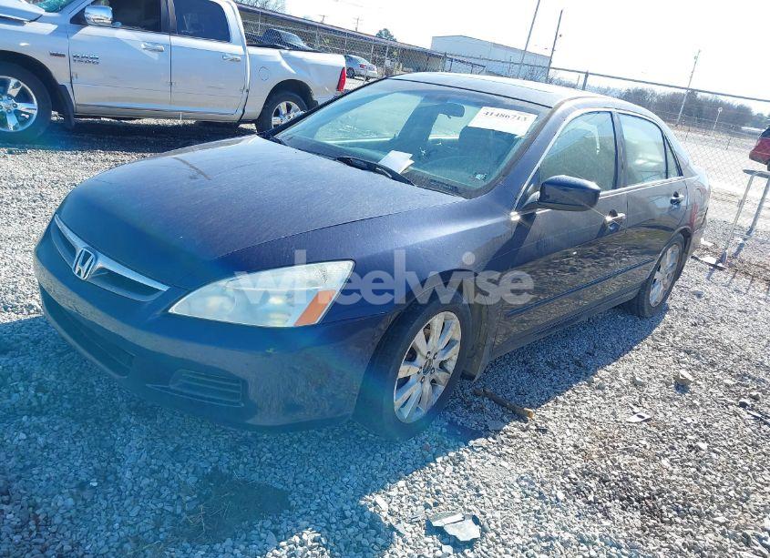 Photo 2 of 2006 Honda Accord 3.0 EX (VIN 1HGCM665X6A064753)