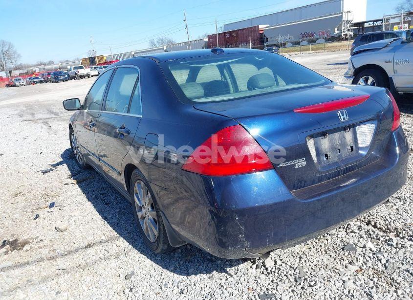 Photo 3 of 2006 Honda Accord 3.0 EX (VIN 1HGCM665X6A064753)