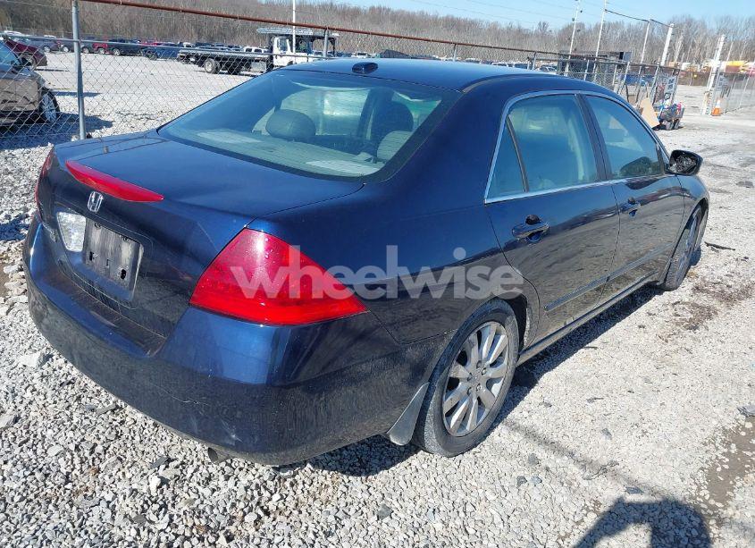Photo 4 of 2006 Honda Accord 3.0 EX (VIN 1HGCM665X6A064753)