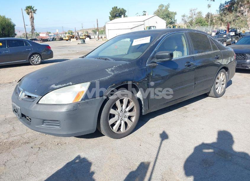Photo 2 of 2006 Honda Accord 3.0 EX (VIN 1HGCM665X6A066714)