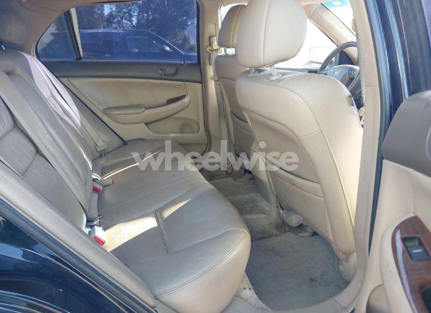 Photo 8 of 2006 Honda Accord 3.0 EX (VIN 1HGCM665X6A066714)