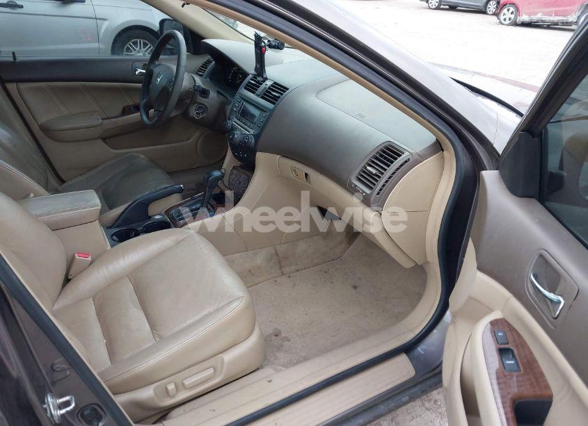 Photo 5 of 2007 Honda Accord 3.0 EX (VIN 1HGCM665X7A019197)