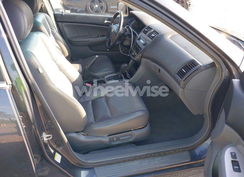 Photo 5 of 2007 Honda Accord 3.0 EX (VIN 1HGCM665X7A035996)