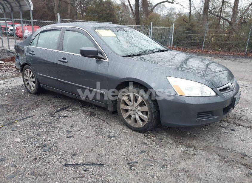 2007 Honda Accord 3.0 EX (VIN 1HGCM665X7A041832) main photo