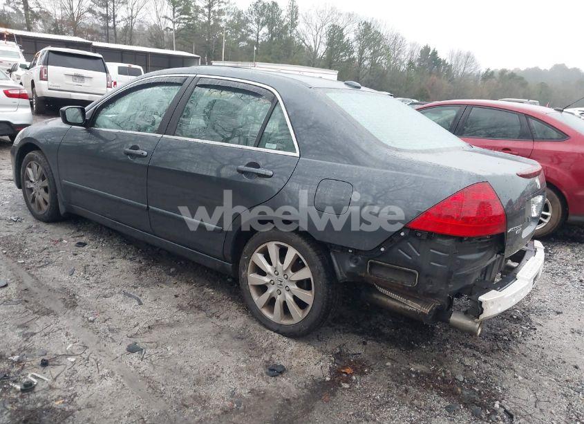 Photo 3 of 2007 Honda Accord 3.0 EX (VIN 1HGCM665X7A041832)