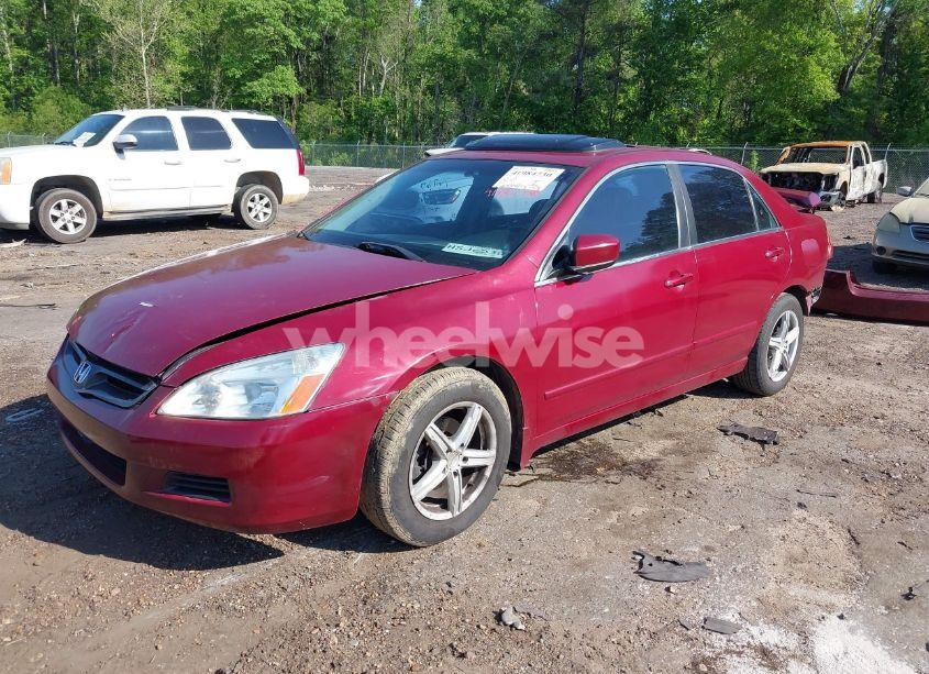 Photo 2 of 2007 Honda Accord 3.0 EX (VIN 1HGCM665X7A080954)