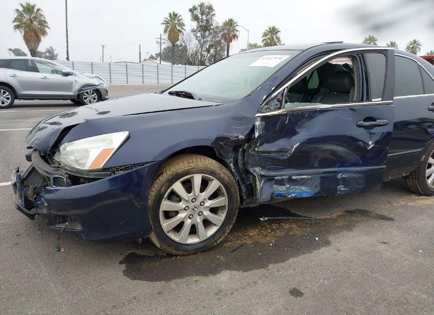 Photo 6 of 2007 Honda Accord 3.0 EX (VIN 1HGCM665X7A095390)