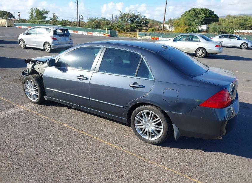 Photo 3 of 2007 Honda Accord 3.0 EX (VIN 1HGCM665X7A103536)