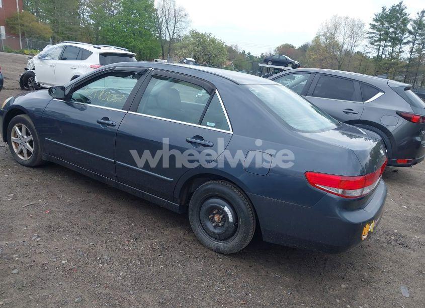 Photo 3 of 2003 Honda Accord 3.0 EX (VIN 1HGCM66803A046526)