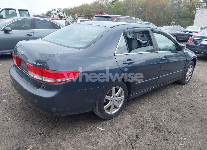 Photo 4 of 2003 Honda Accord 3.0 EX (VIN 1HGCM66803A046526)