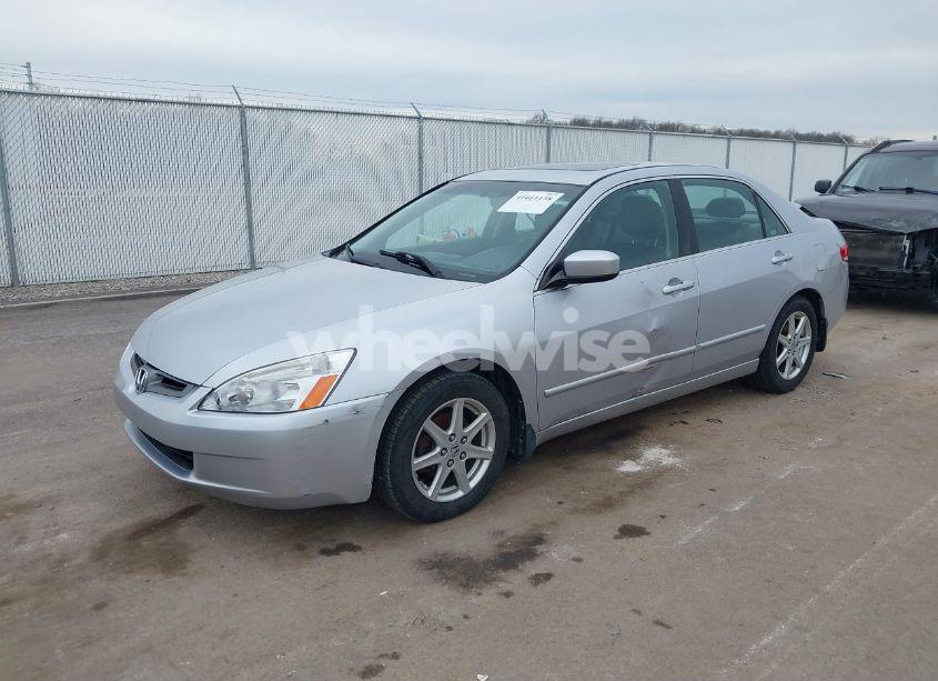 Photo 2 of 2004 Honda Accord 3.0 EX (VIN 1HGCM66804A006867)