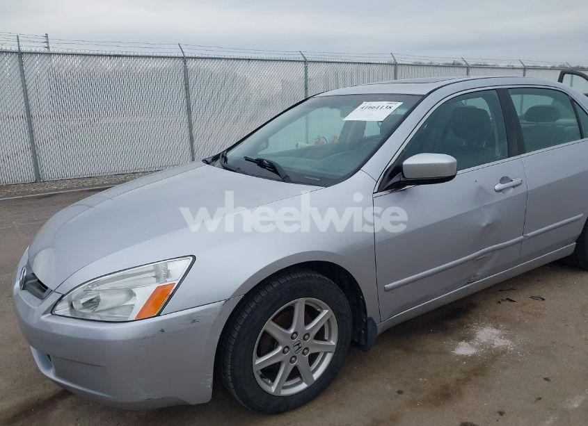 Photo 6 of 2004 Honda Accord 3.0 EX (VIN 1HGCM66804A006867)