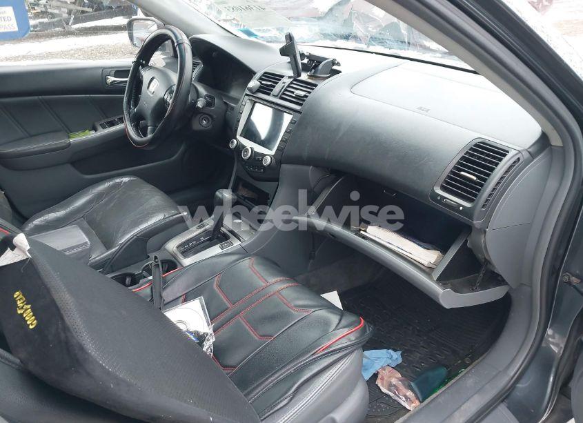 Photo 5 of 2004 Honda Accord 3.0 EX (VIN 1HGCM66804A055177)