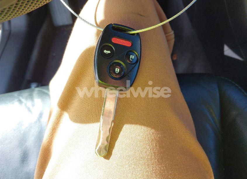 Photo 11 of 2004 Honda Accord 3.0 EX (VIN 1HGCM66804A081083)