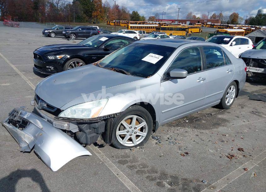 Photo 2 of 2004 Honda Accord 3.0 EX (VIN 1HGCM66804A081083)