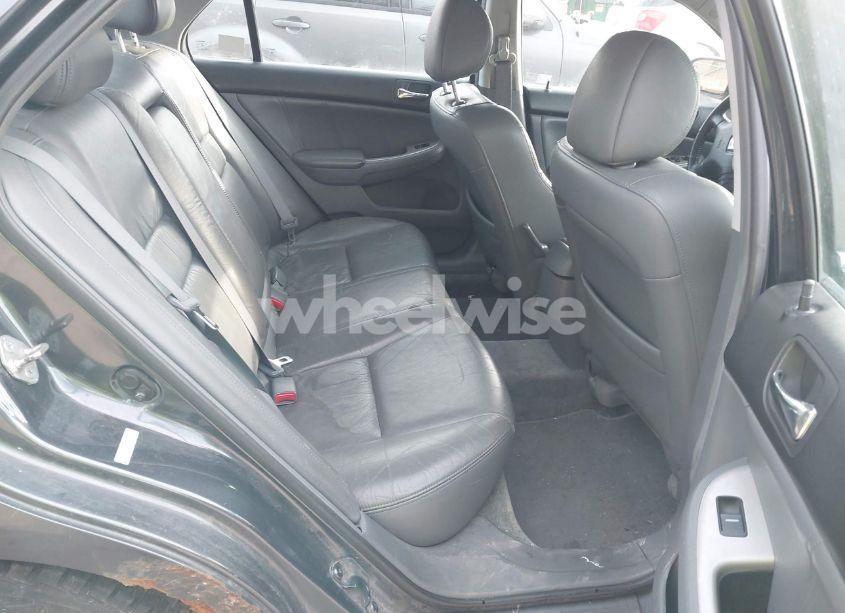 Photo 8 of 2005 Honda Accord 3.0 EX (VIN 1HGCM66805A054161)