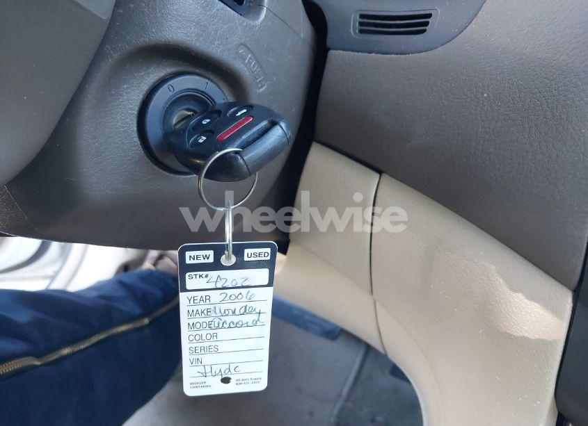 Photo 11 of 2006 Honda Accord 3.0 EX (VIN 1HGCM66806A029696)