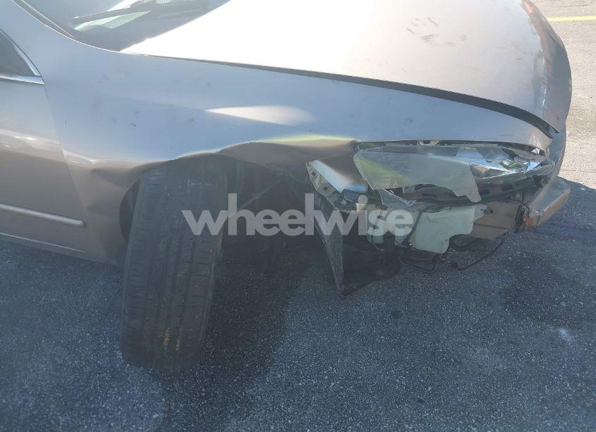 Photo 13 of 2003 Honda Accord 3.0 EX (VIN 1HGCM66813A075064)