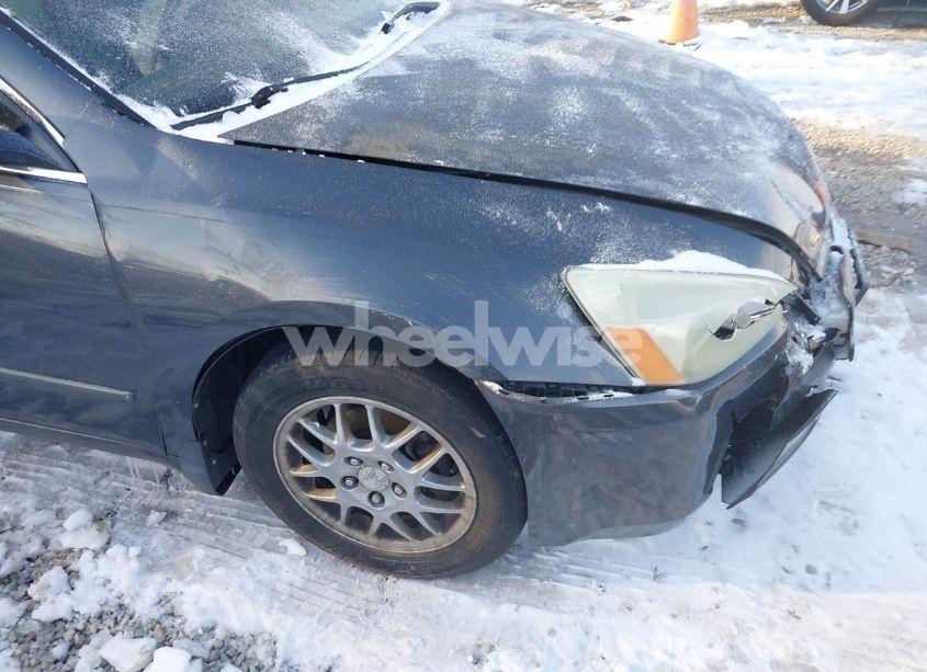 Photo 17 of 2005 Honda Accord 3.0 EX (VIN 1HGCM66815A071907)