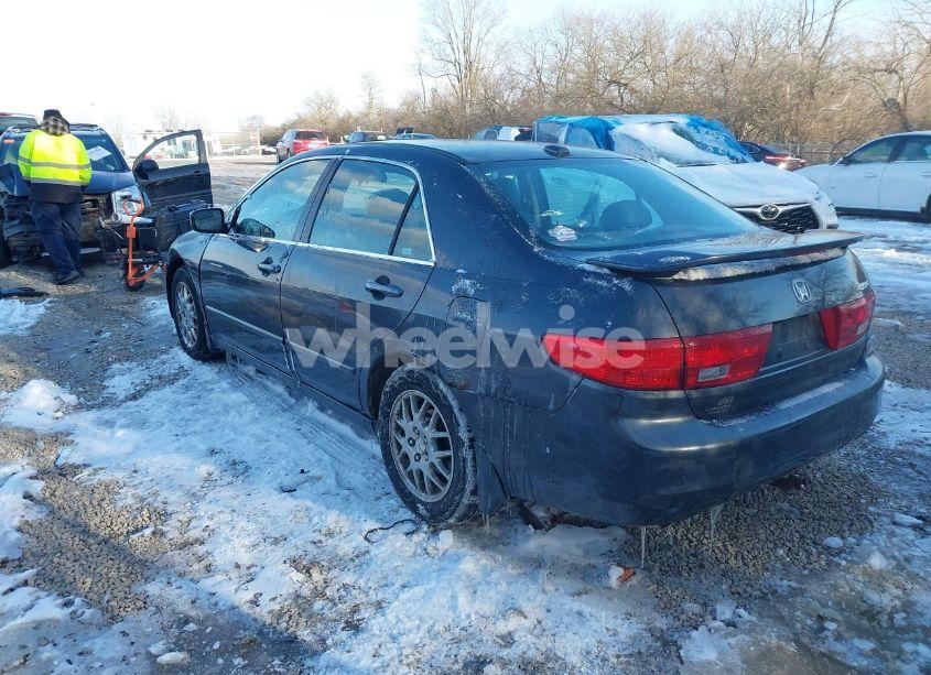 Photo 3 of 2005 Honda Accord 3.0 EX (VIN 1HGCM66815A071907)