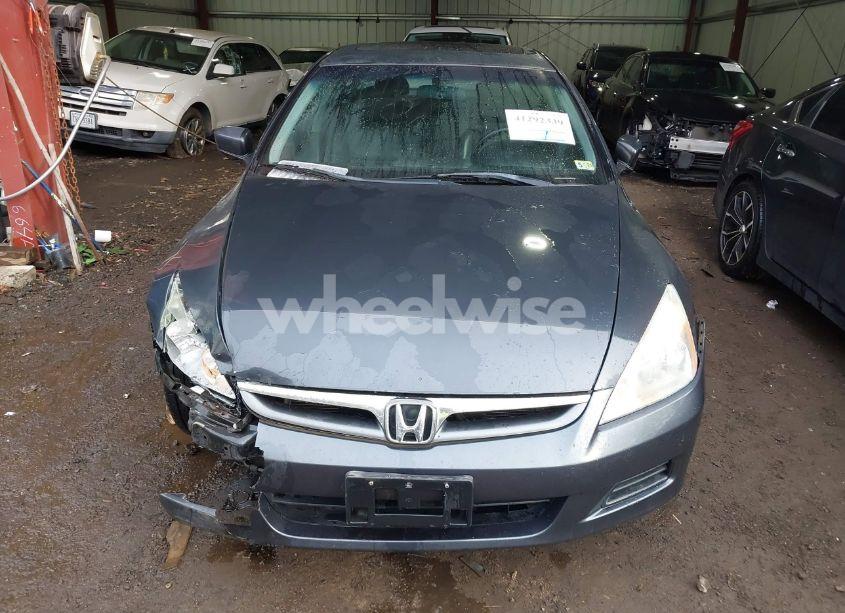 Photo 12 of 2006 Honda Accord 3.0 EX (VIN 1HGCM66816A060035)