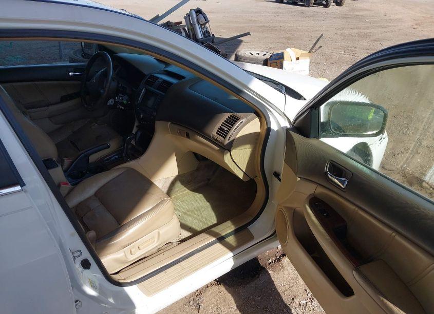 Photo 5 of 2006 Honda Accord 3.0 EX (VIN 1HGCM66816A060732)