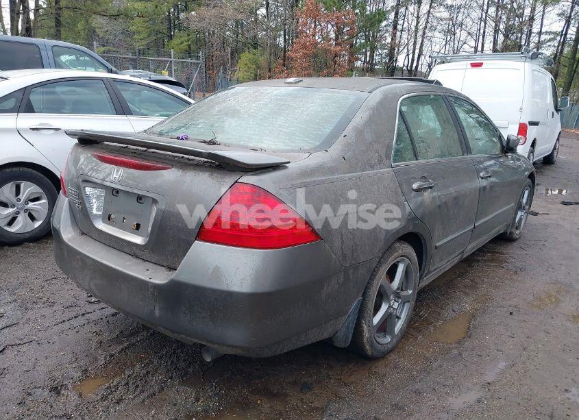 Photo 4 of 2007 Honda Accord 3.0 EX (VIN 1HGCM66817A013038)