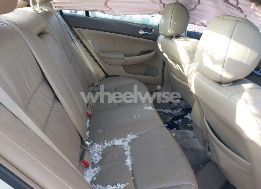 Photo 8 of 2007 Honda Accord 3.0 EX (VIN 1HGCM66817A017994)