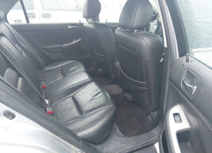 Photo 8 of 2003 Honda Accord 3.0 EX (VIN 1HGCM66823A035401)