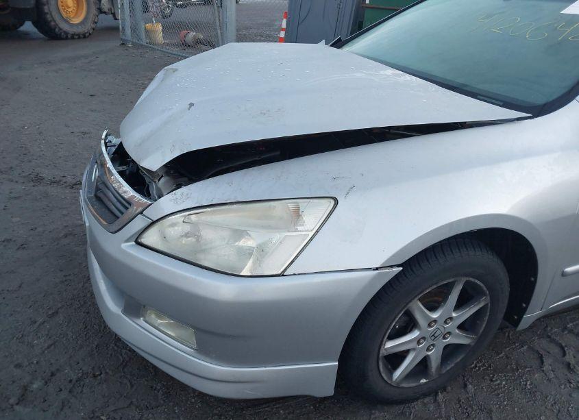 Photo 13 of 2003 Honda Accord 3.0 EX (VIN 1HGCM66823A086171)