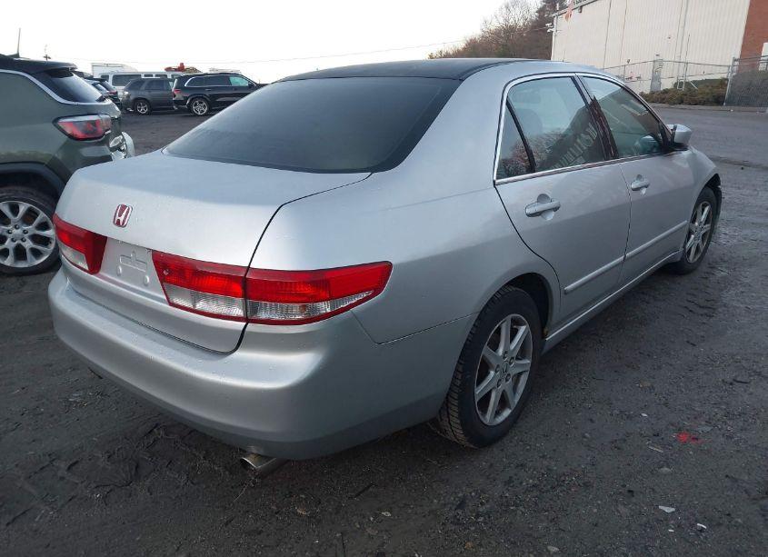 Photo 4 of 2003 Honda Accord 3.0 EX (VIN 1HGCM66823A086171)