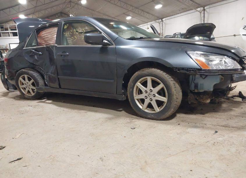 Photo 6 of 2003 Honda Accord 3.0 EX (VIN 1HGCM66823A087465)