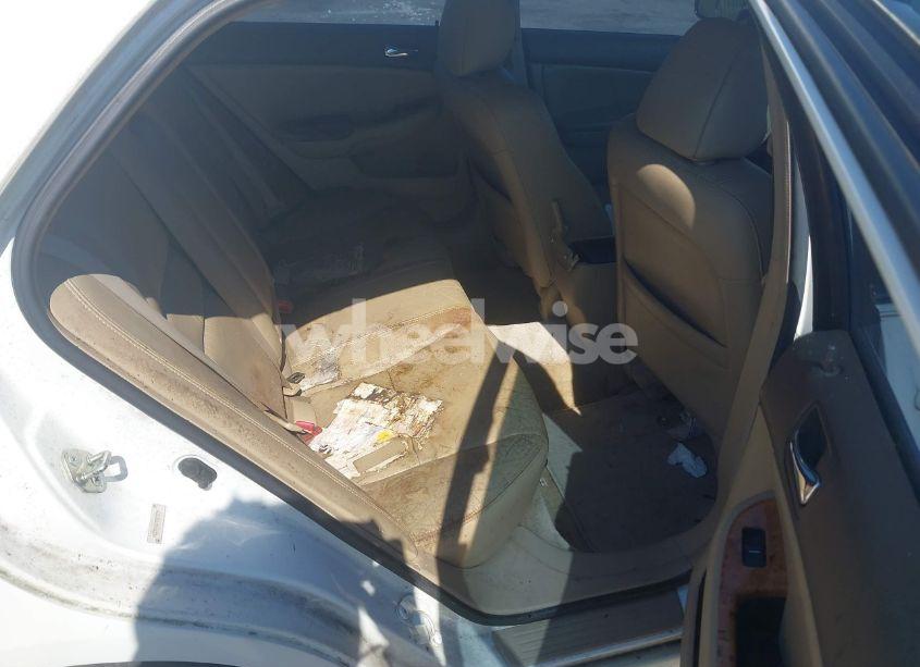 Photo 8 of 2004 Honda Accord 3.0 EX (VIN 1HGCM66824A071204)