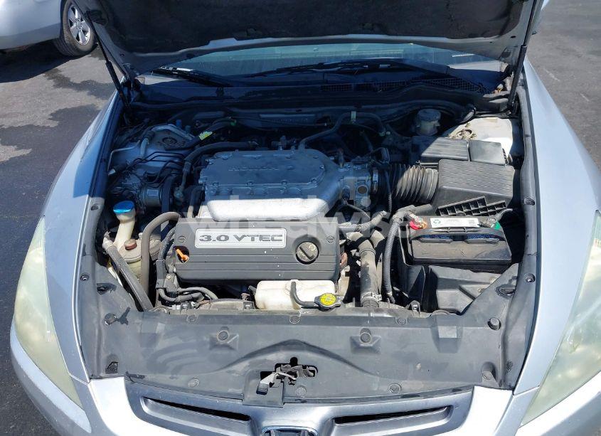 Photo 10 of 2005 Honda Accord 3.0 EX (VIN 1HGCM66825A041945)