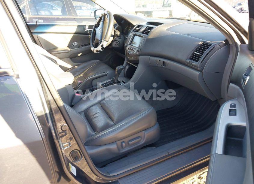 Photo 5 of 2007 Honda Accord 3.0 EX (VIN 1HGCM66827A056576)