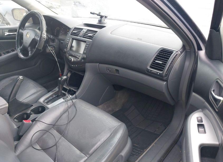 Photo 5 of 2007 Honda Accord 3.0 EX (VIN 1HGCM66827A066055)