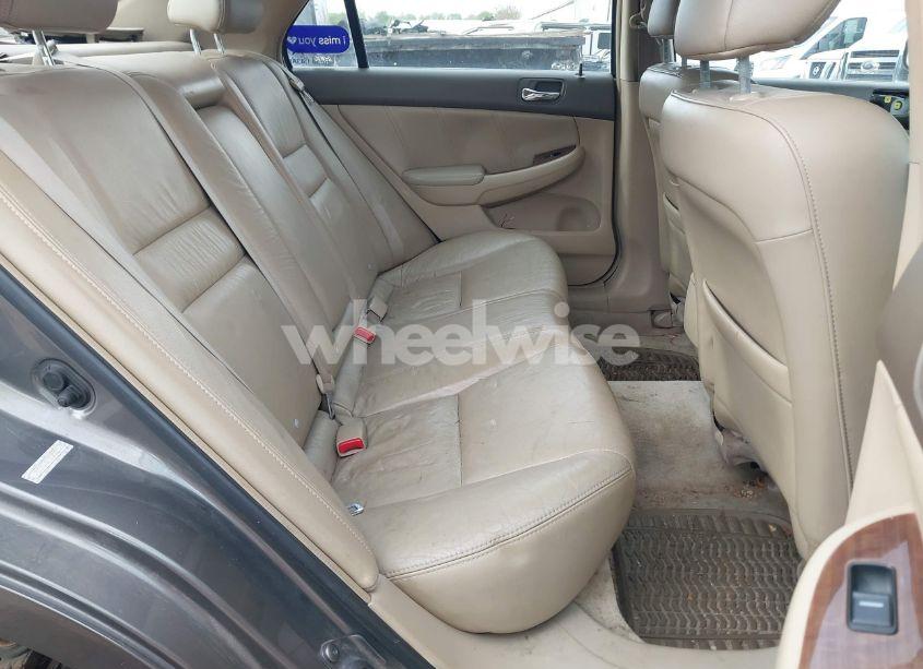 Photo 8 of 2007 Honda Accord 3.0 EX (VIN 1HGCM66827A098312)