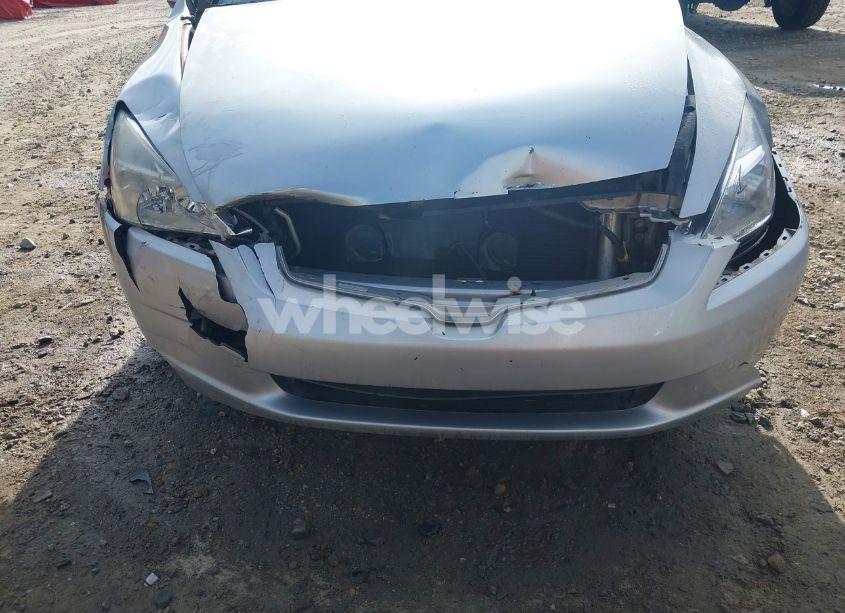 Photo 6 of 2005 Honda Accord 3.0 EX (VIN 1HGCM66835A018979)