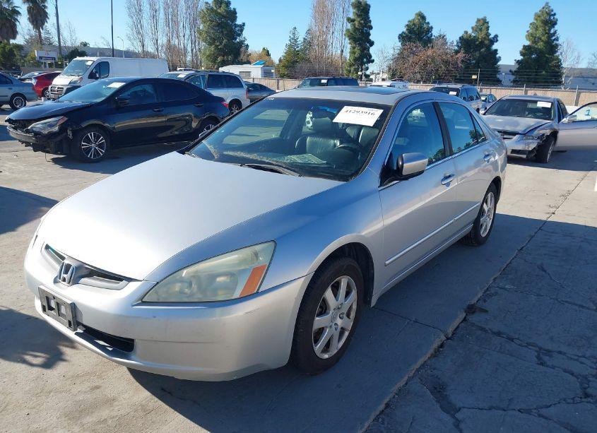 Photo 6 of 2005 Honda Accord 3.0 EX (VIN 1HGCM66835A078065)
