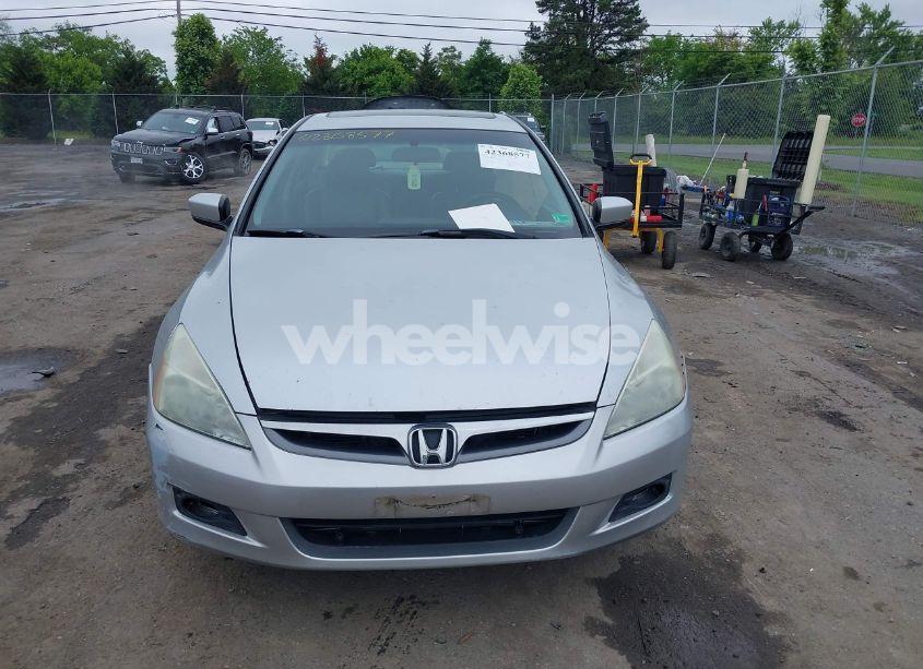 Photo 12 of 2006 Honda Accord 3.0 EX (VIN 1HGCM66836A035878)